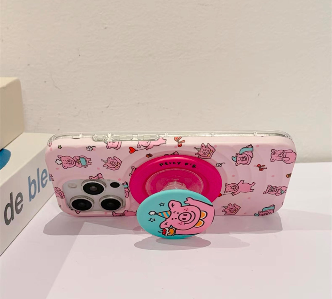 Piggy MagSafe iPhone case